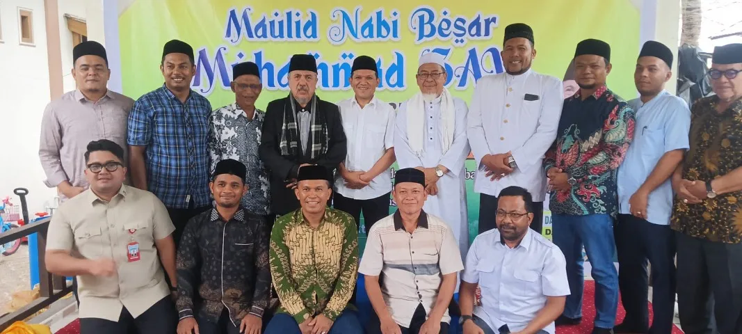 Wagub Fadhlullah Hadiri Peringatan Maulid Nabi di Balee Jeumala, Bahas Isu Sosial dengan Ulama