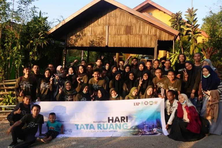 Peringati Hari Tata Ruang Nasional, Mahasiswa PWK UIN Alauddin Gelar Pengabdian Masyarakat di Desa Lassa-Lassa