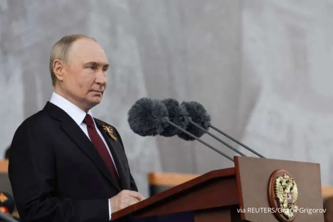 Kremlin Mendorong Penggunaan Aplikasi Pesan MAX, Kekhawatiran Privasi Muncul di Kalangan Warga Rusia