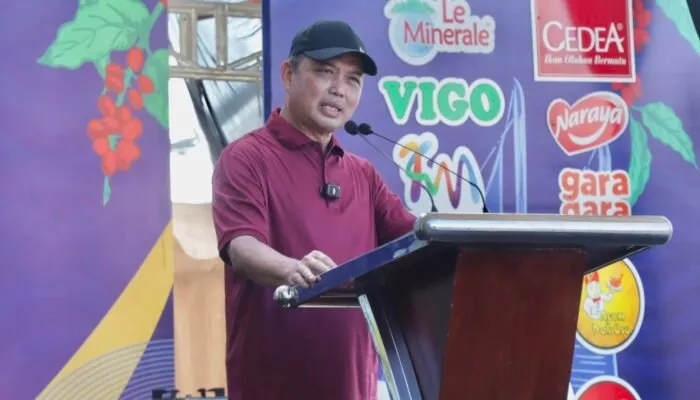 Kalbar Food Festival Pecahkan Rekor Sajikan 12.000 Porsi Lontong Sukadana di Pontianak