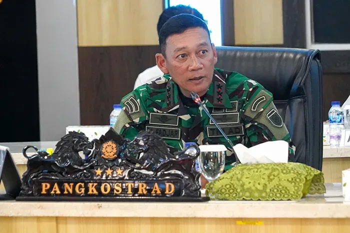 Pangkostrad Terima Kunjungan Tim BPK untuk Pemeriksaan Laporan Keuangan Kemhan TA 2025