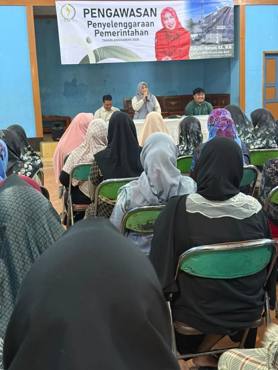 Diah Fitri Soroti Transparansi Pemerintahan Desa dan Dampak Pemangkasan Dana Desa di Cibiru Hilir