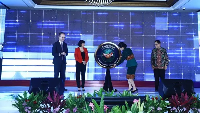 OJK dan Perbankan Perkuat Manajemen Risiko Iklim, Bentuk Working Group Pembiayaan Iklim RI–Inggris