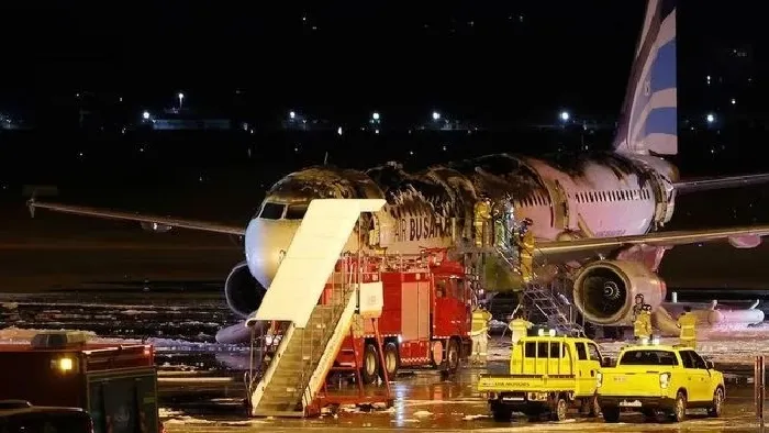 Airbus A321 Air Busan Terbakar di Bandara Gimhae, 176 Orang Dievakuasi