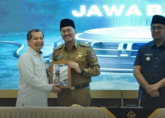 Pemkot Cimahi Serahkan Laporan Keuangan 2025 ke BPK Jabar untuk Proses Audit