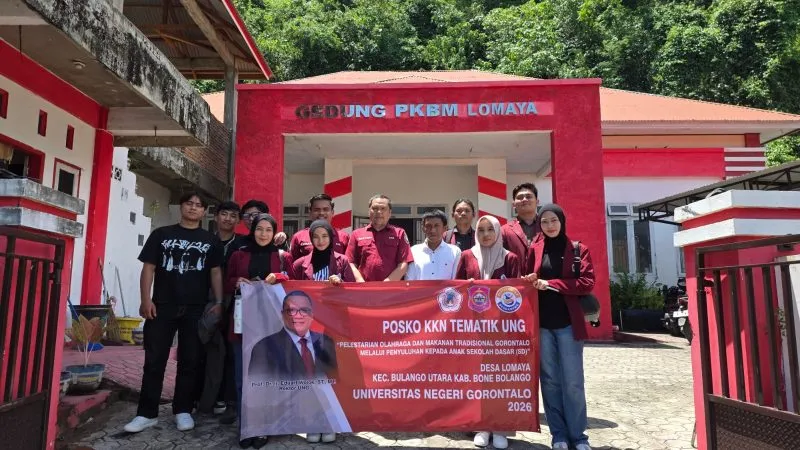 KKN Tematik UNG di Desa Lomaya Dorong Anak SD Mengenal Kembali Olahraga dan Makanan Tradisional