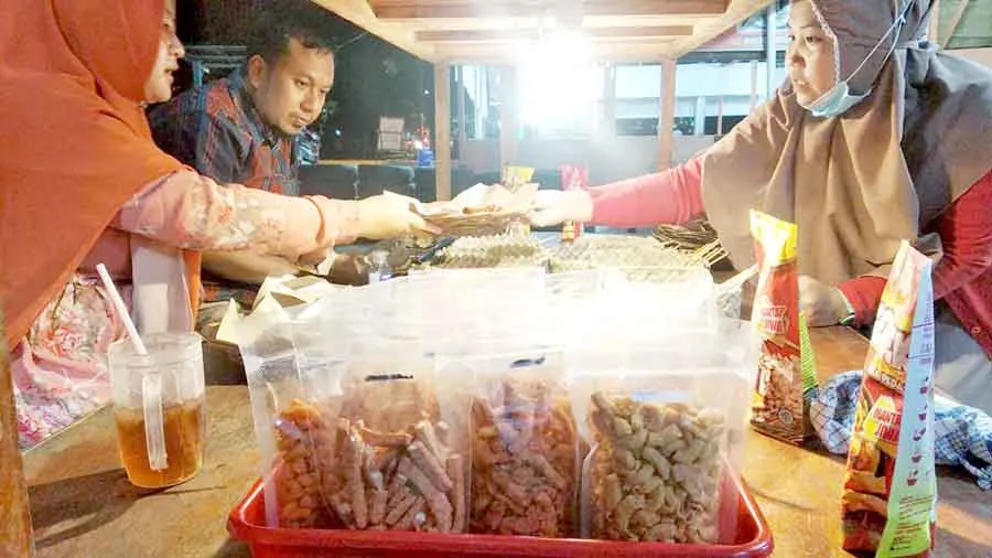 Buka Angkringan di Tengah Pandemi, Beny Optimistis UMKM Kuliner Bisa Bertahan