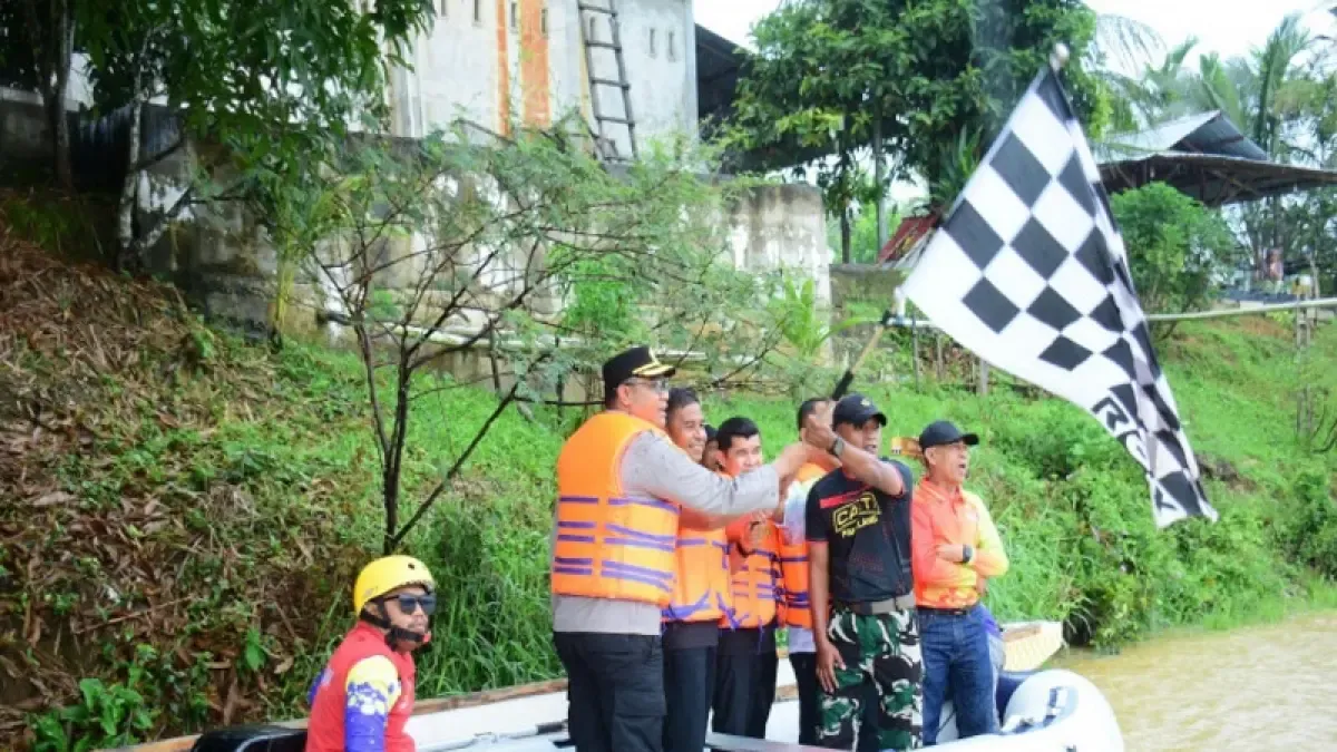 Pacu Sampan Jadi Agenda Budaya dan Wisata Andalan Kabupaten Kampar, Diikuti 25 Tim