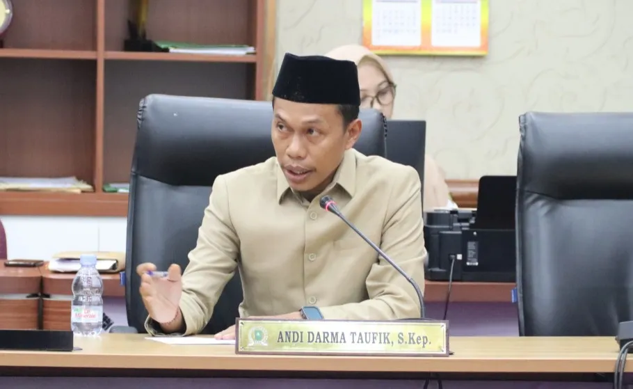 DPRD Riau Minta Penerapan Aplikasi X-Star untuk BBM Bersubsidi Ditunda, Nelayan Inhil Kesulitan Melaut