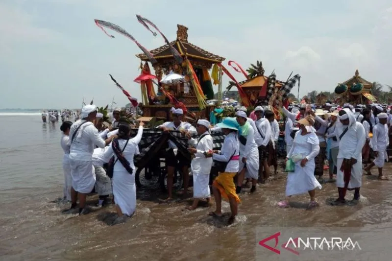 Wamenpar: Umat Hindu Harapkan Presiden Prabowo Hadir di Dharma Santi Nasional Bali 17 April