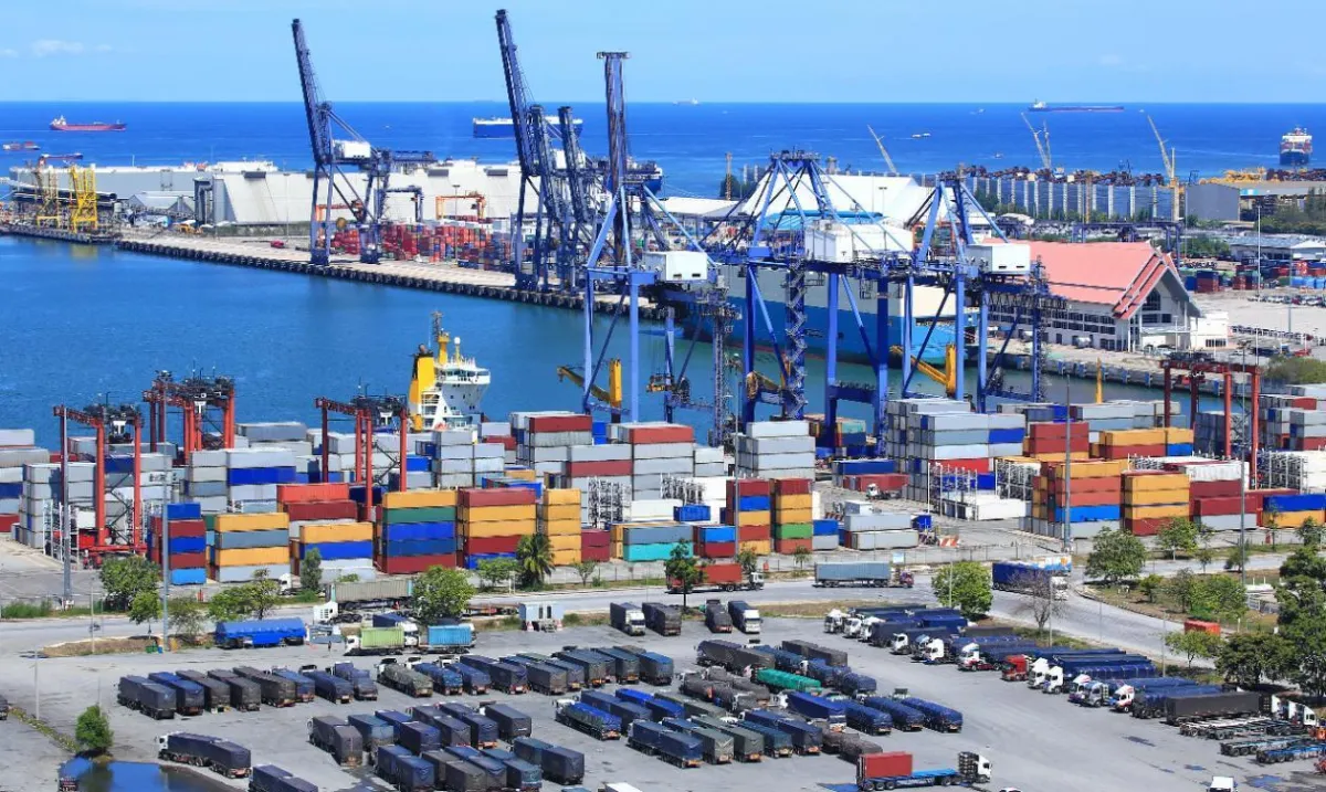 Pengamat Unpad: Tren Logistik 2026 Perlu Dibaca Kritis oleh Pelaku Usaha Lokal