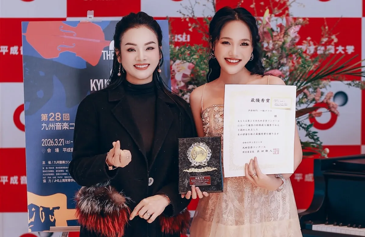 Mahasiswi Binaan Dr. Tan Nhan Raih Juara Pertama Kompetisi Musik Kyushu di Jepang