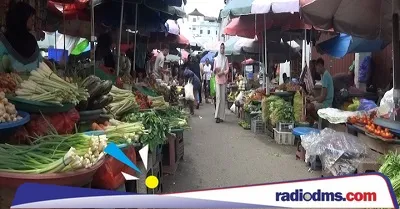 Jelang Idul Adha 1447 H, Harga Bawang dan Bumbu Dapur di Pasar Mardika Ambon Terpantau Stabil