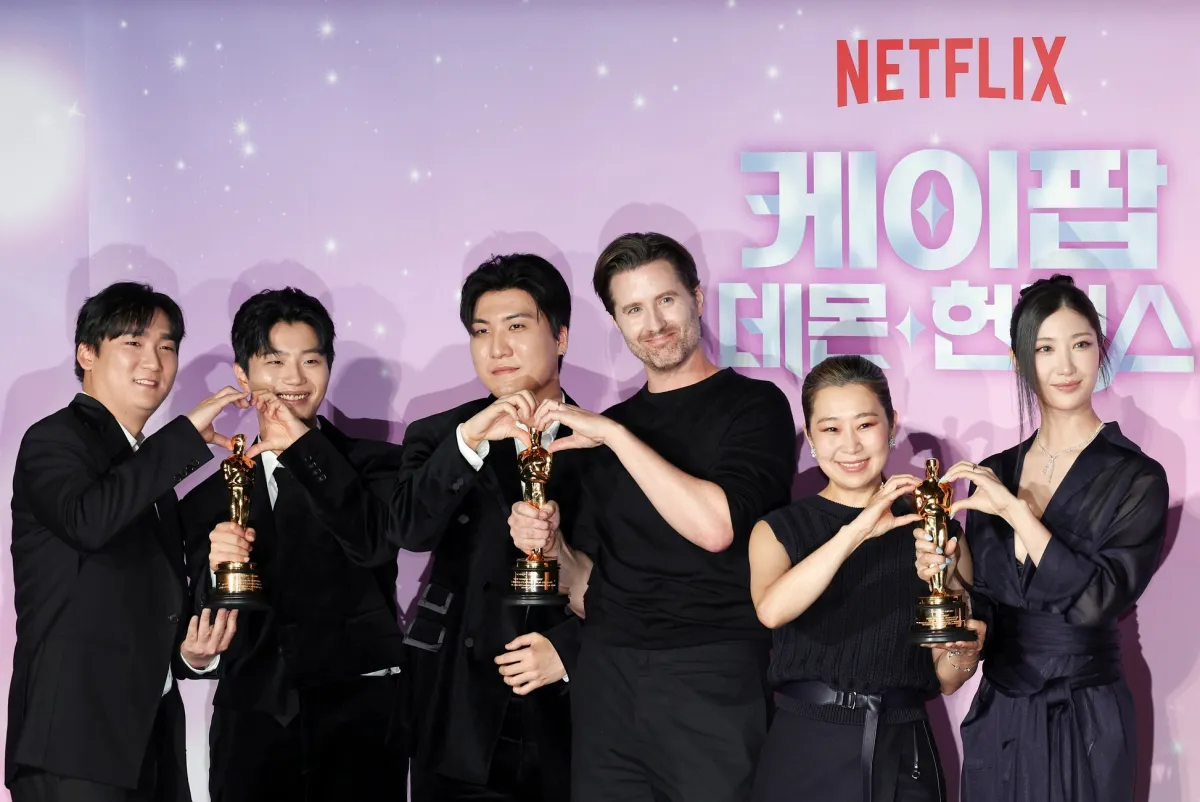 Tim KPop Demon Hunters Pulang ke Korea Usai Raih Oscar, Ungkap Kisah di Balik Panggung dan Rencana Sekuel