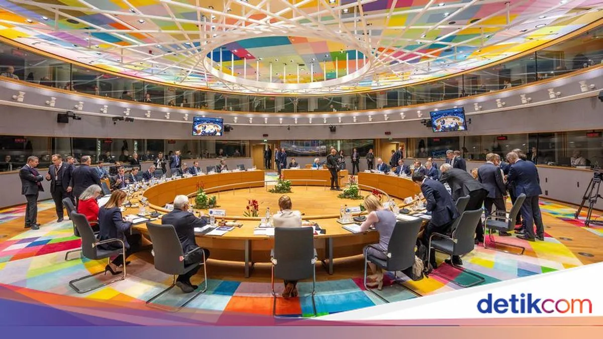Uni Eropa Sepakati Pinjaman Militer €90 Miliar untuk Ukraina pada 2026–2027