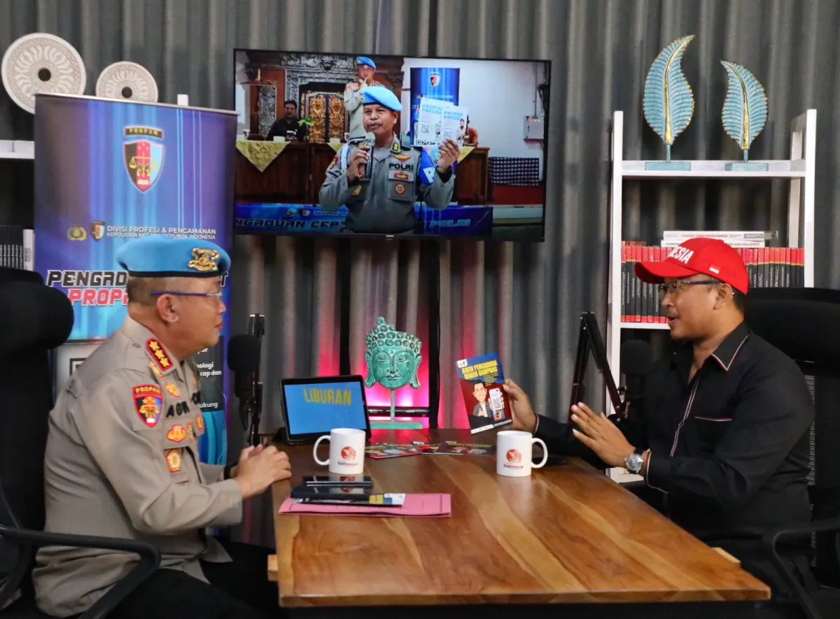 Bidpropam Polda Bali Sosialisasikan QR Code Yanduan Melalui Podcast untuk Dorong Transparansi Pengaduan