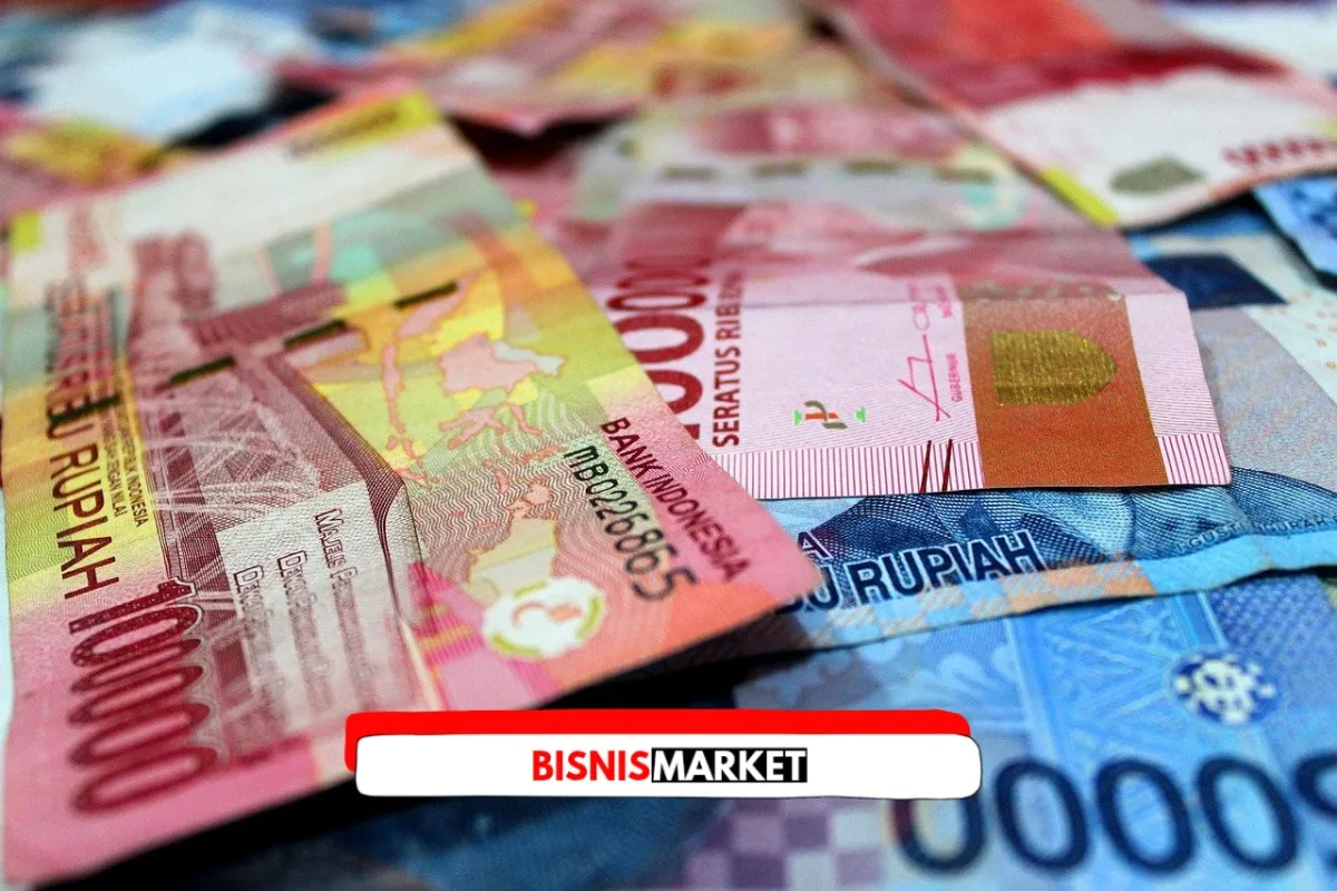 Rupiah Melemah, Bank Diminta Perketat Likuiditas dan Risiko Valas di Tengah Ketidakpastian Global