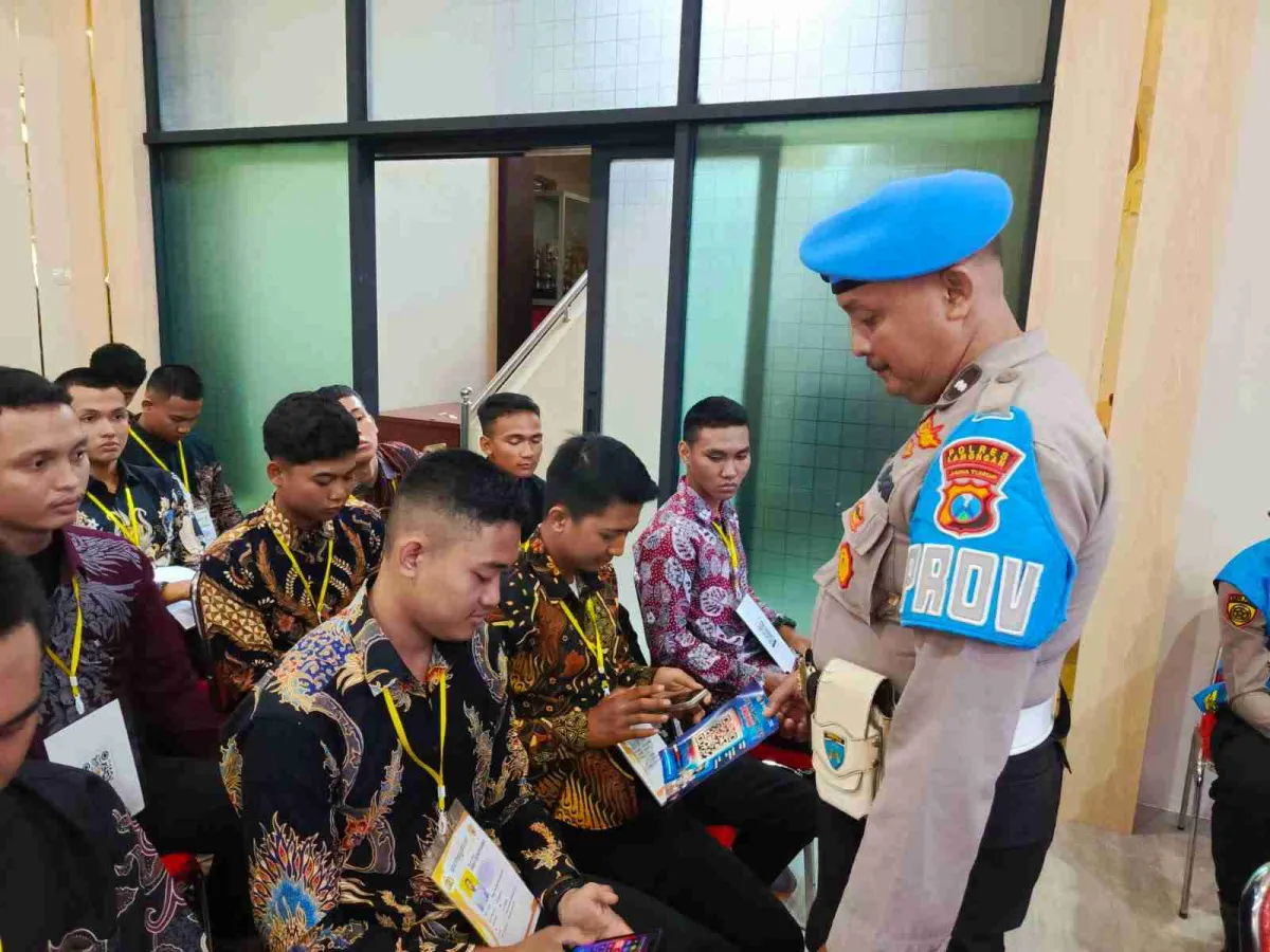 Sipropam Polres Lamongan Sosialisasikan QR Yanduan kepada Casis Polri 2026 untuk Perkuat Transparansi