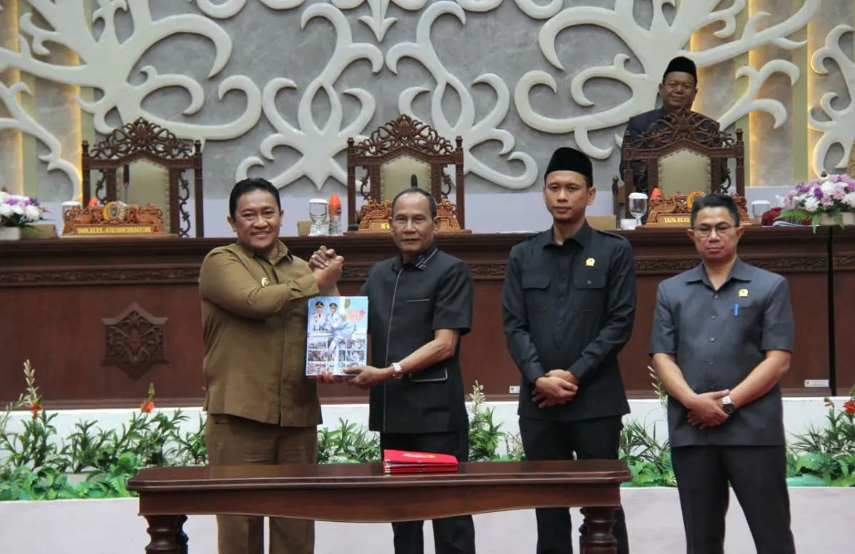 Wagub Kalteng Sampaikan Pidato Pengantar LKPj Gubernur TA 2025 di DPRD