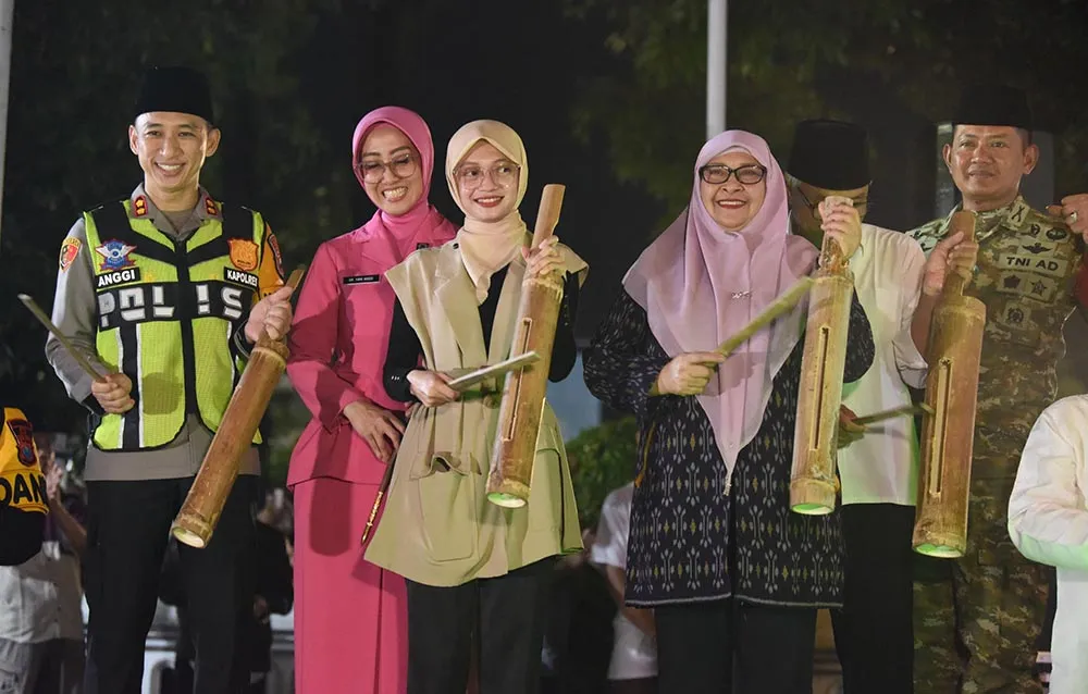 Wali Kota Kediri Lepas Festival Musik Patrol Malam Takbir, Diikuti 54 Kelompok