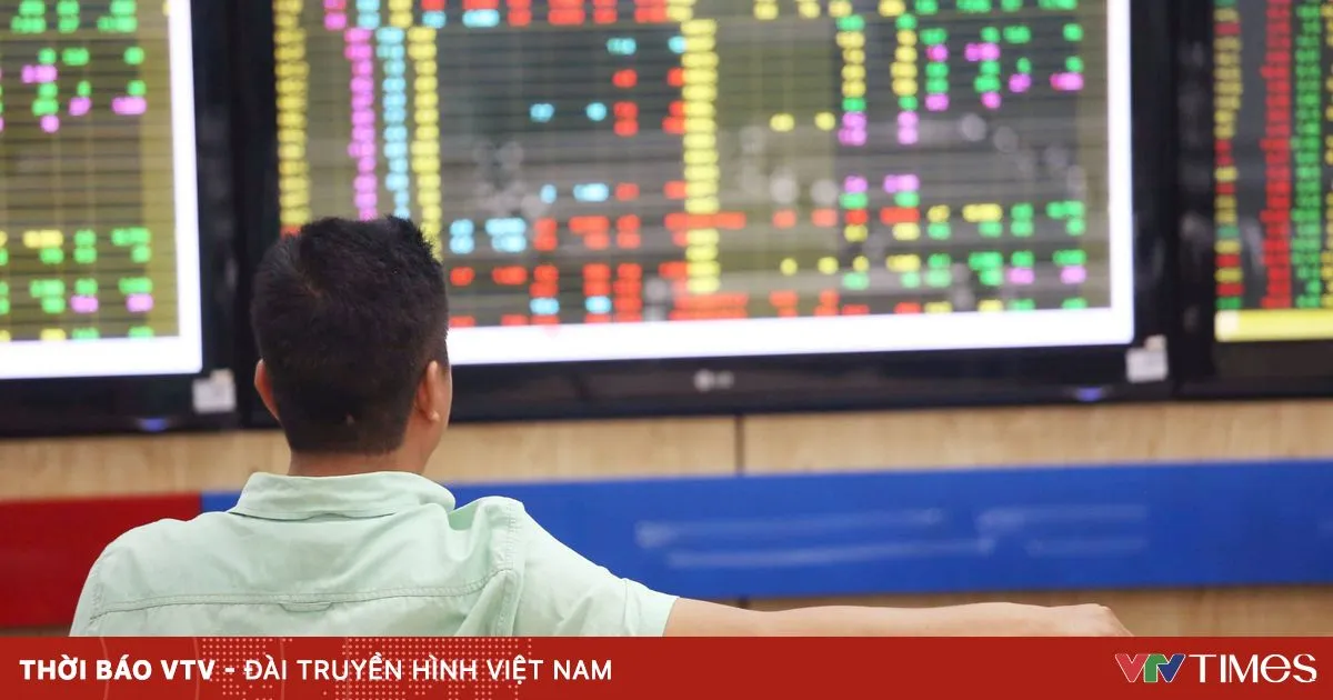 Pasar Saham Bergerak Mendatar, Saham Unggulan Melemah; Sektor Minyak dan Gas Menguat di Tengah Gangguan Sistem