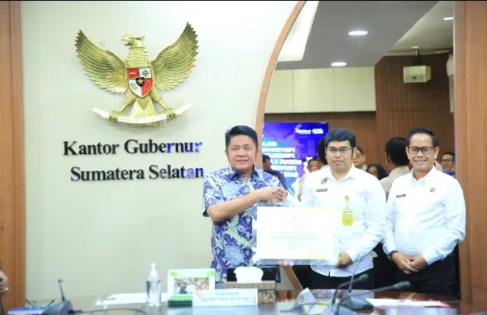 Pemprov Sumsel Terima Sertifikat HPL Mozaik 5 dan 6, Gubernur Minta Perkuat Peta Digital dan Percepatan Tata Ruang