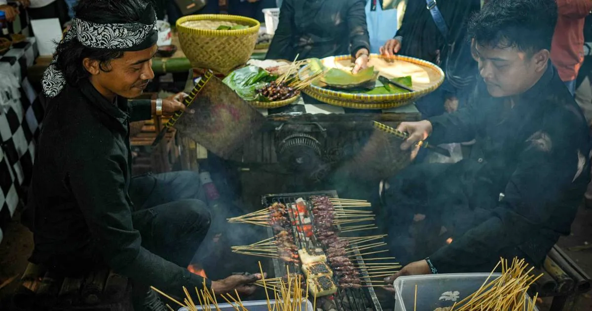 TasteAtlas Rilis 10 Street Food Terbaik Indonesia Edisi Mei 2026, Sate Kambing Puncaki Daftar
