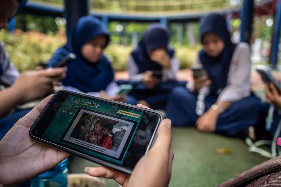 Telkomsel Dukung Pembatasan Akses Medsos untuk Anak di Bawah 16 Tahun, Fokus pada Internet Sehat