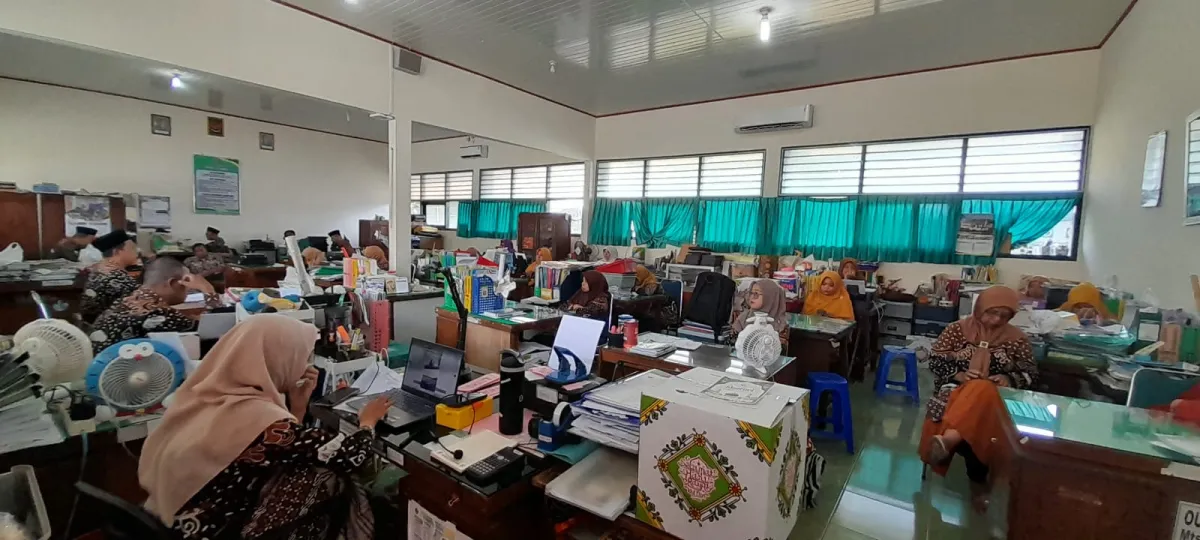 Briefing MTsN 3 Sleman Bahas Persiapan AMT, Pesantren Ramadan, hingga Administrasi SKP