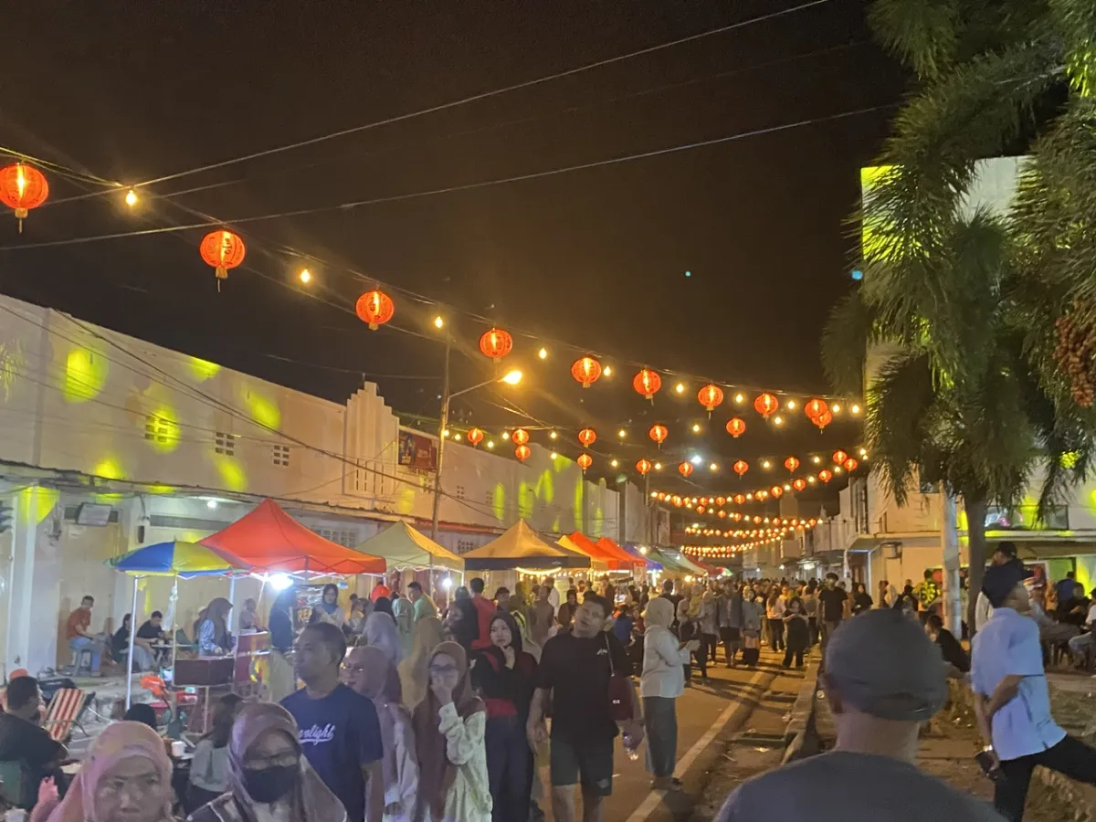 Street Food Kampung Cina Kota Tua Resmi Dibuka, Pemkot Gorontalo Dorong Ruang Ekonomi Baru