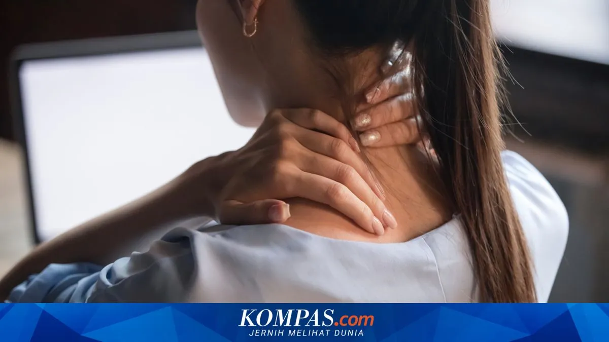 Tech Neck: Nyeri Leher dan Bahu akibat Kebiasaan Menunduk saat Pakai Gadget, Ini Cara Meredakannya