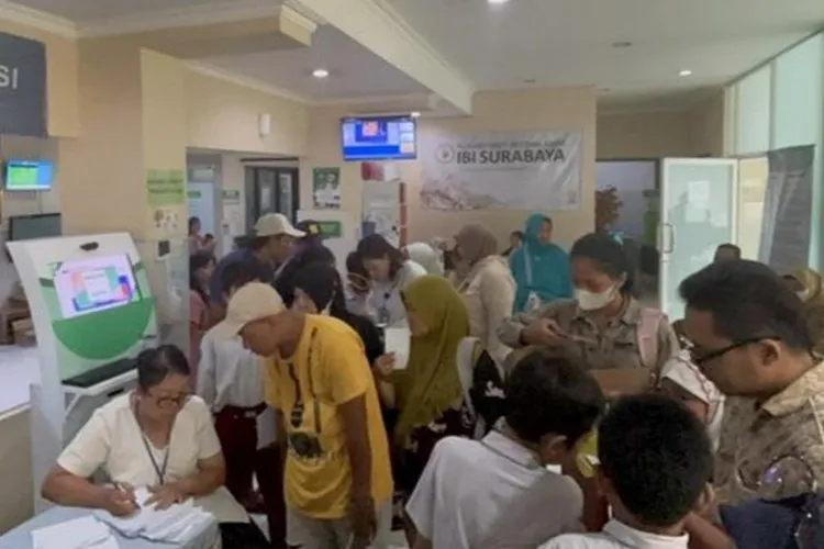 Dinkes Surabaya Tangani Ratusan Siswa Diduga Keracunan Menu MBG di 12 Sekolah