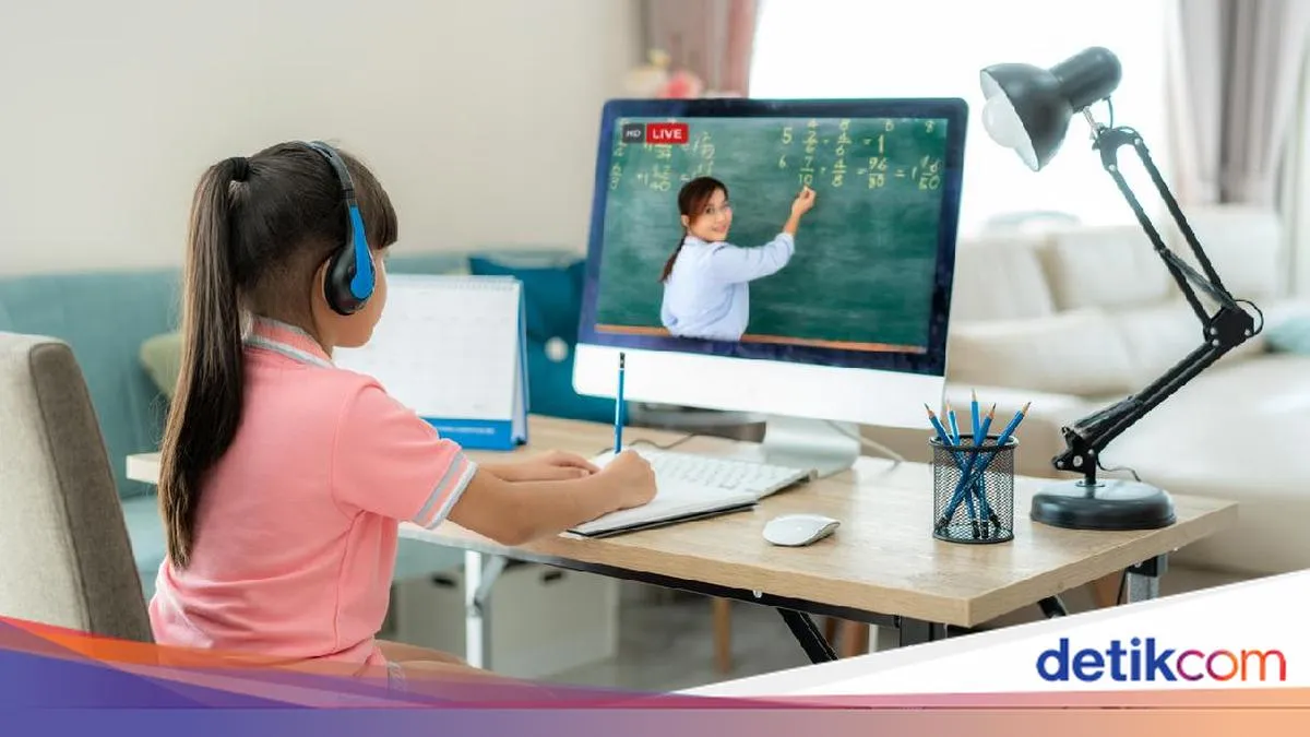 Pemerintah Batalkan Wacana Sekolah Daring di Tengah Krisis Global, Pembelajaran Tetap Tatap Muka