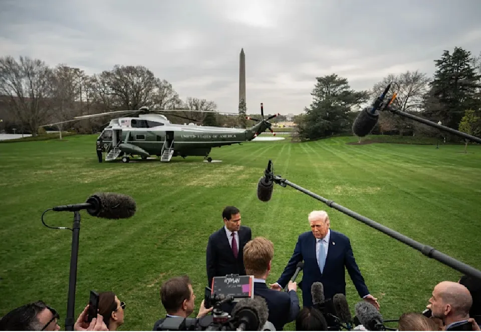 Tarik Ulur Trump-Iran di Ambang Konflik, Pasar Global Bereaksi