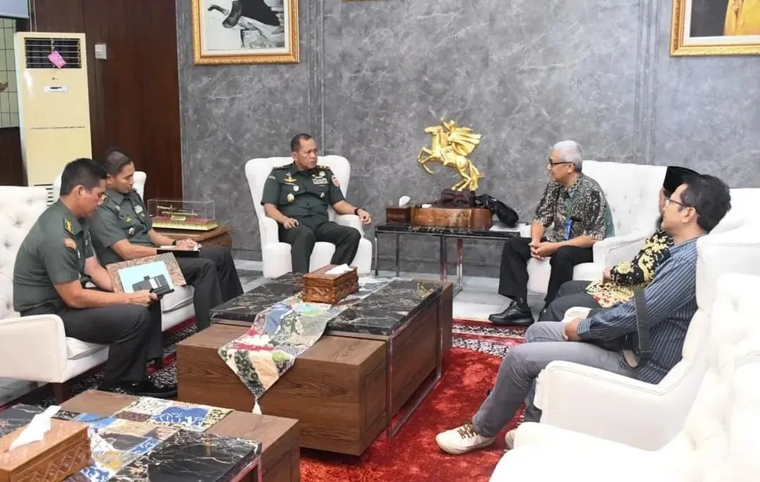 Pangdam IV/Diponegoro Terima Audiensi PT Taman Satwa Semarang dan PT Semen Gresik, Bahas Kolaborasi Pembangunan Daerah
