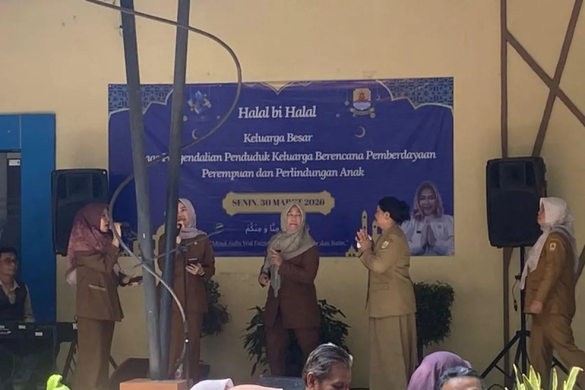 Pemkab Cirebon Hentikan Hiburan Dangdut Saat Halalbihalal di Kantor DPPKBPPPA