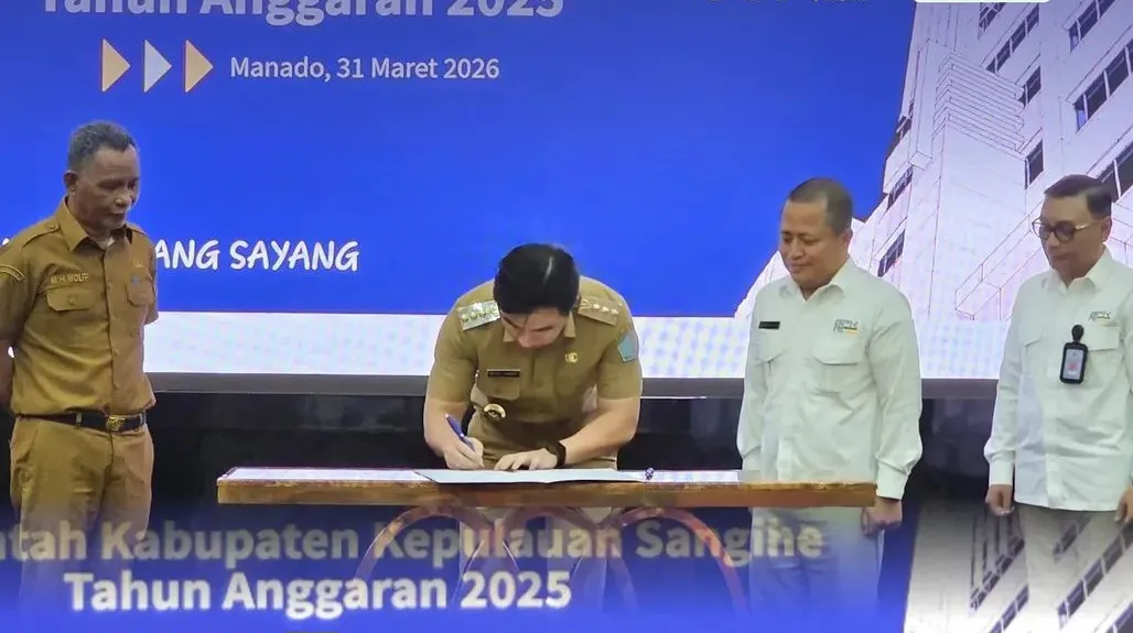 Bupati Kepulauan Sangihe Serahkan LKPD 2025 ke BPK Sulut