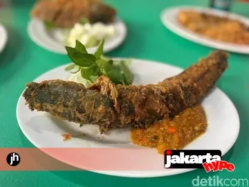Panduan 7 Warung Pecel Lele Legendaris di Jakarta untuk Pilihan Makan Hemat Akhir Bulan