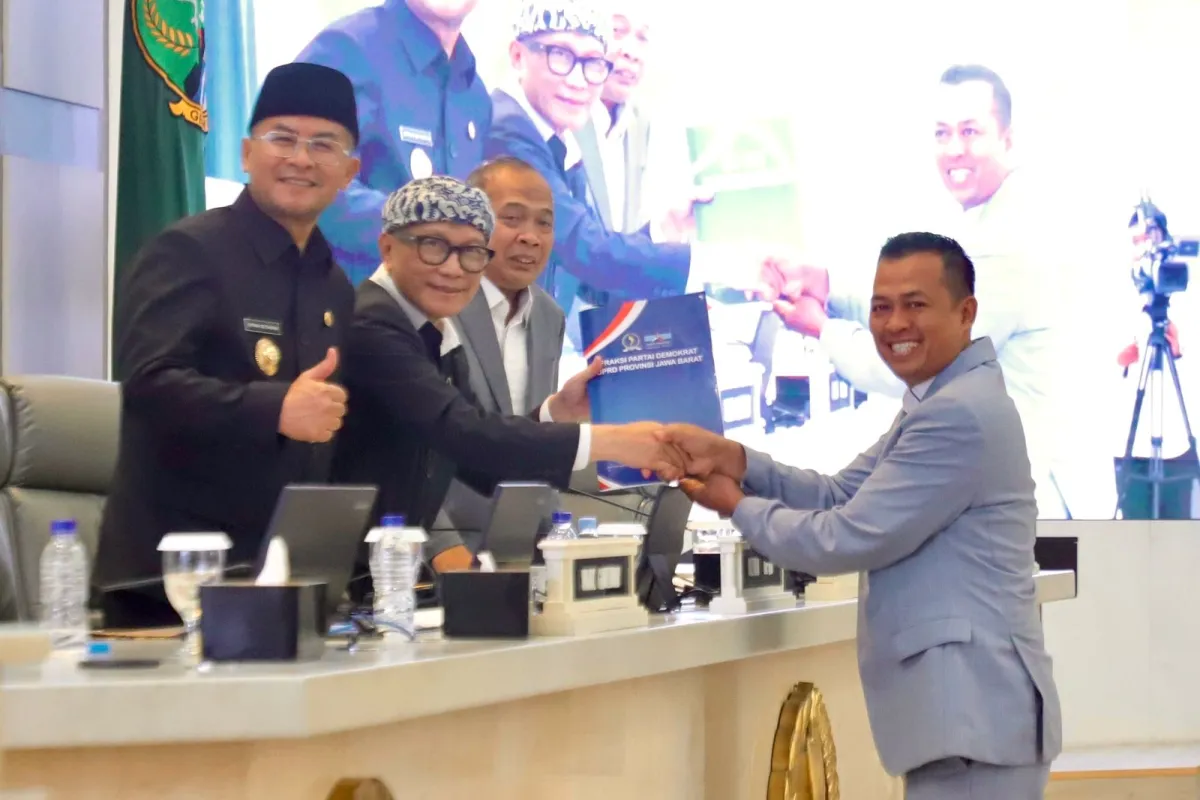 DPRD Jawa Barat Gelar Paripurna Bahas LKPJ Gubernur 2025 dan Laporan Reses, Pansus XIII Dibentuk