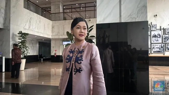 OJK Siapkan Aturan Aktivitas Influencer di Ruang Digital, Praktik Pompom Saham Terancam Sanksi
