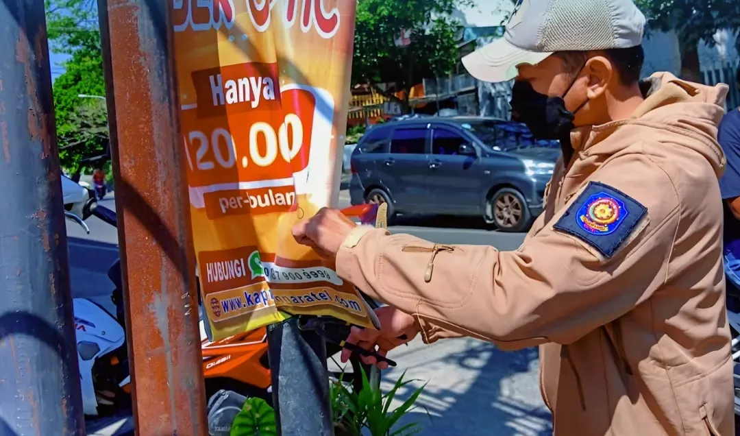 Pemkot Batu Siap Tertibkan Spanduk dan Baliho, Promosi Diarahkan ke Media Digital