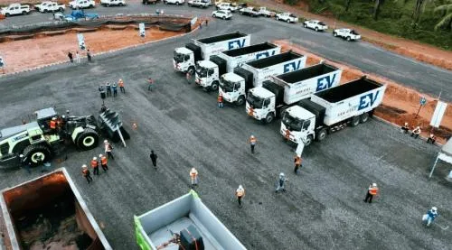 DSSA Catat Laba Bersih USD361,20 Juta pada 2025
