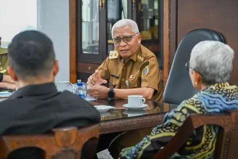 Wagub Sumut Surya Tekankan Transparansi sebagai Kunci Keterbukaan Informasi Publik