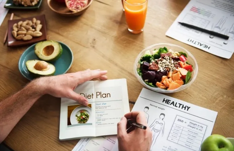 Ahli Gizi UGM Jelaskan Prinsip Diet Aman dan Sehat untuk Menurunkan Berat Badan