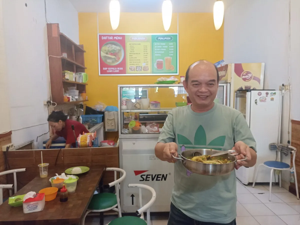 Rumah Makan Sop Kepala Ikan Lawi-lawi Hadir di Bone, Tawarkan Cita Rasa Bumbu Lokal