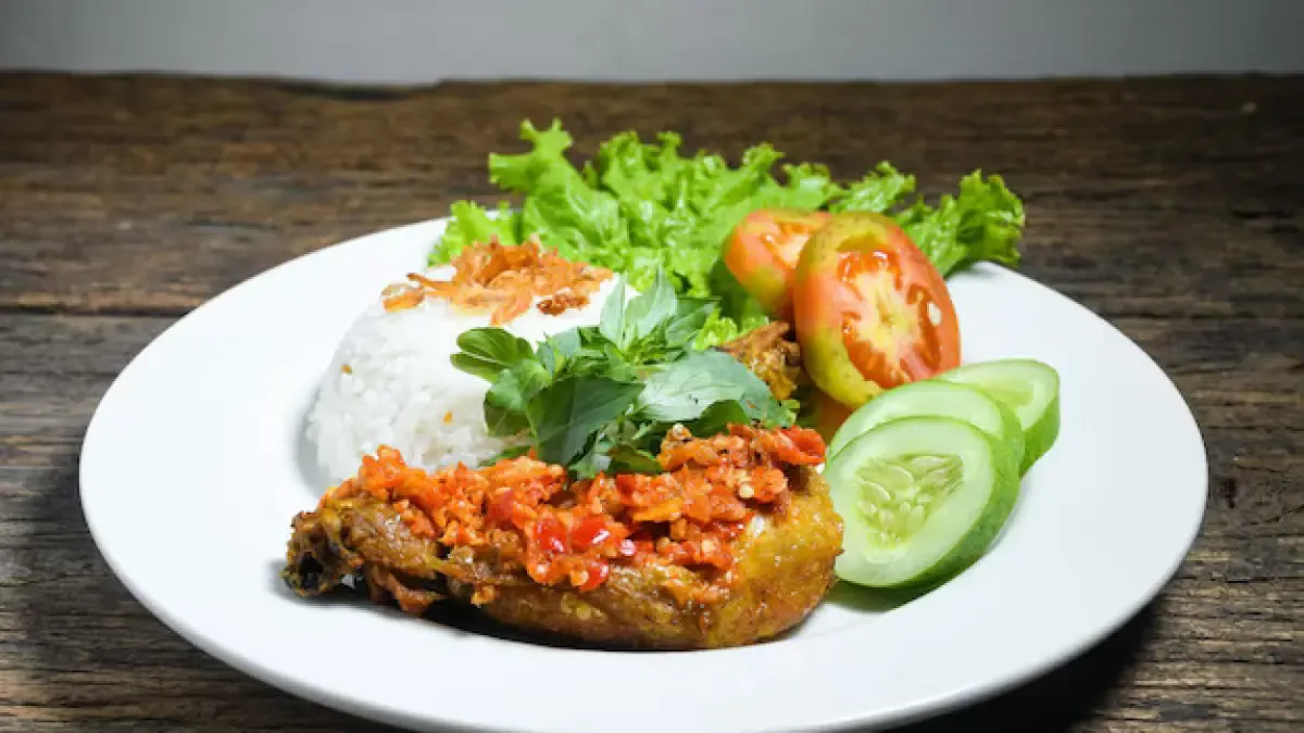11 Rekomendasi Penyetan di Malang yang Diburu Pecinta Sambal Pedas