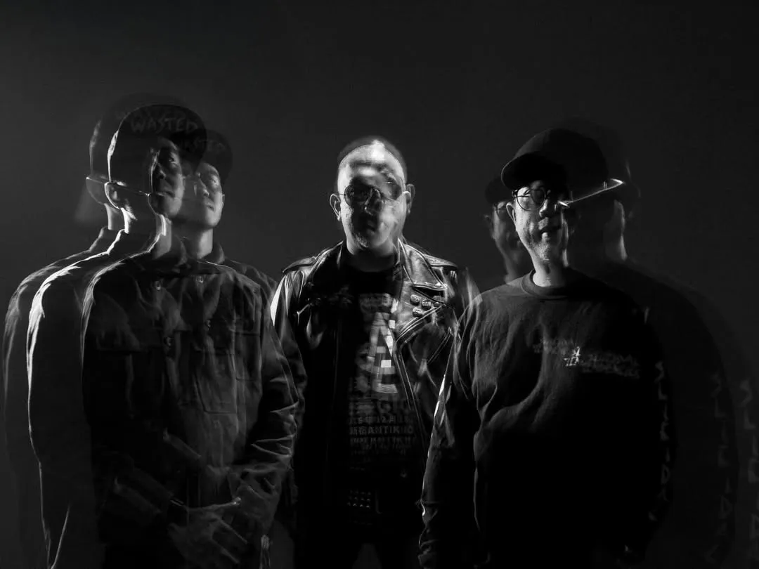 Seringai Kembali dengan Dua Video Musik “Sejati” dan “Senarai Feses”, Siapkan Album IV: Anastasis