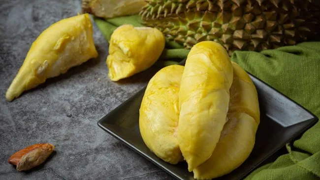 Enam Risiko Kesehatan Jika Terlalu Banyak Makan Durian