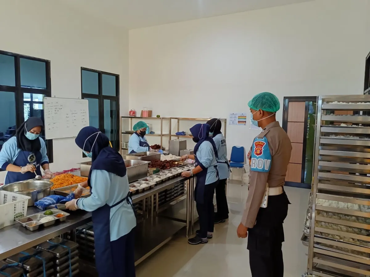 Polres Penajam Paser Utara Awasi Ketat Program Makan Bergizi, 1.105 Porsi Dinyatakan Aman