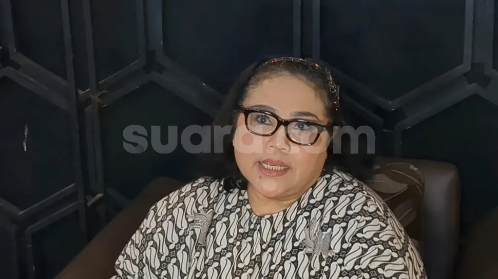 Nunung Srimulat Buka Warung Makanan di Jakarta